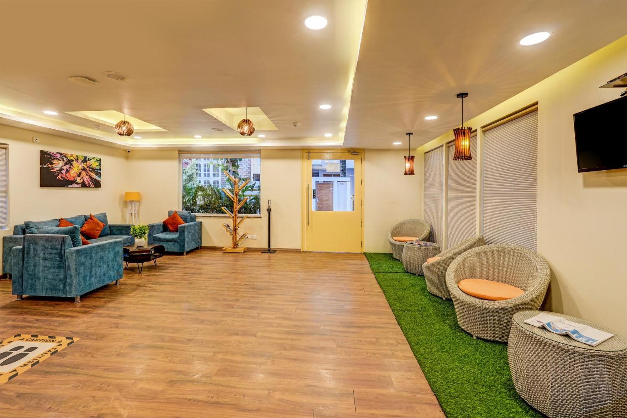 Townhouse 076 Hebbal 호텔 벵갈루루 외부 사진