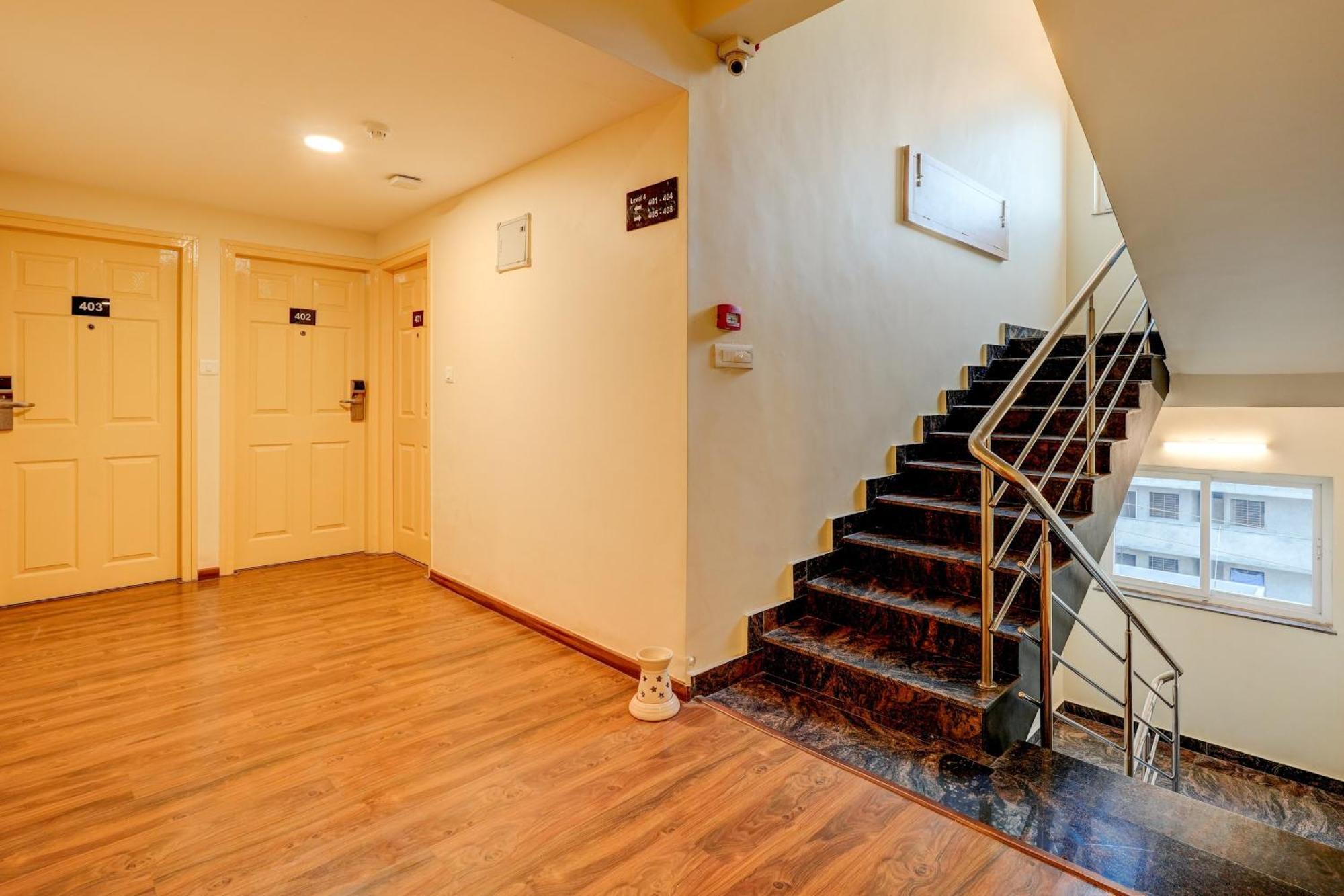 Townhouse 076 Hebbal 호텔 벵갈루루 외부 사진