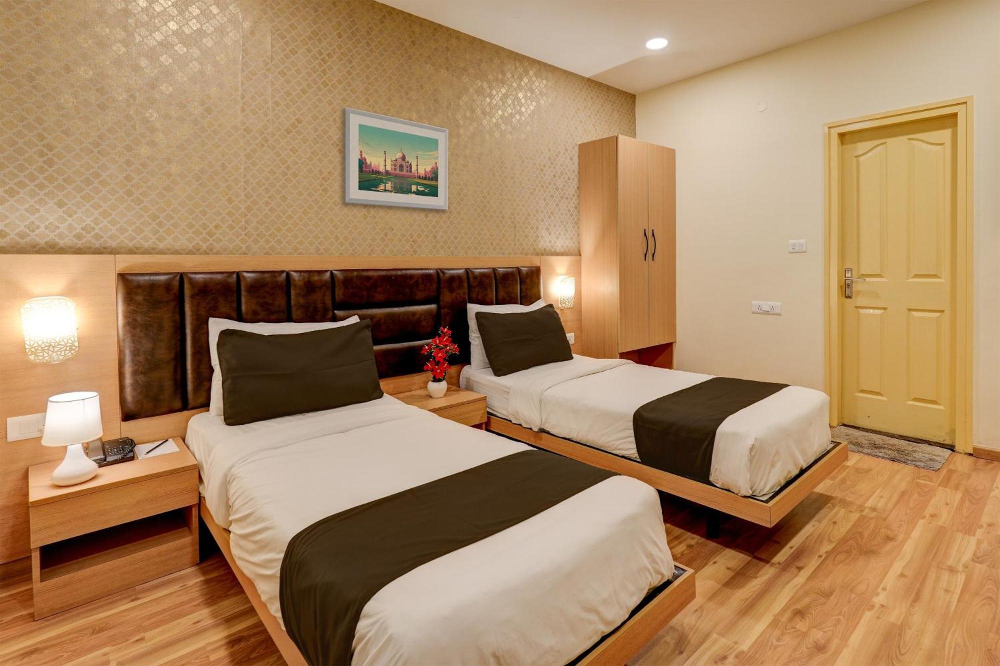 Townhouse 076 Hebbal 호텔 벵갈루루 외부 사진